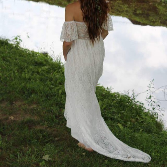 Dress - Picture 1 of 3